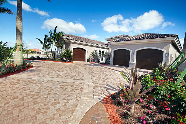 Best Driveway Pavers Near Me  in Hurstbourne Acres, KY