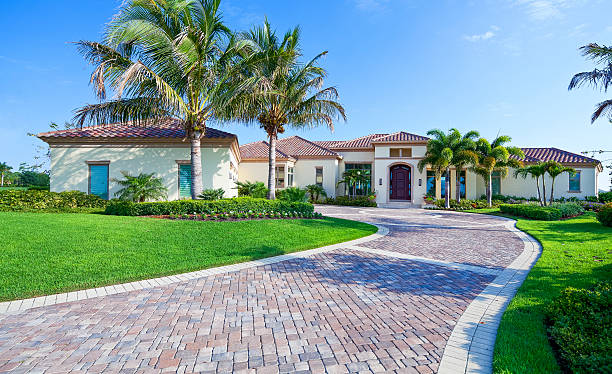 Best Custom Driveway Pavers  in Hurstbourne Acres, KY